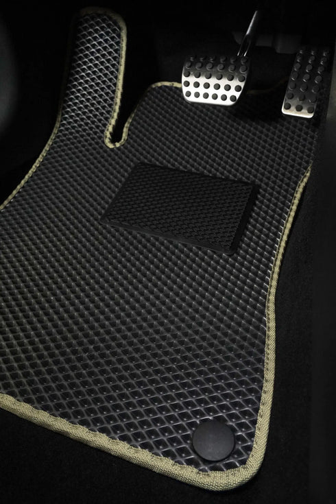 Tapis Auto Sur-Mesure en EVA pour 3 Rangées de Sièges (6 pièces)